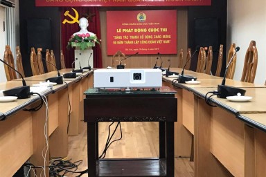 Máy chiếu cũ tại Hà Nội